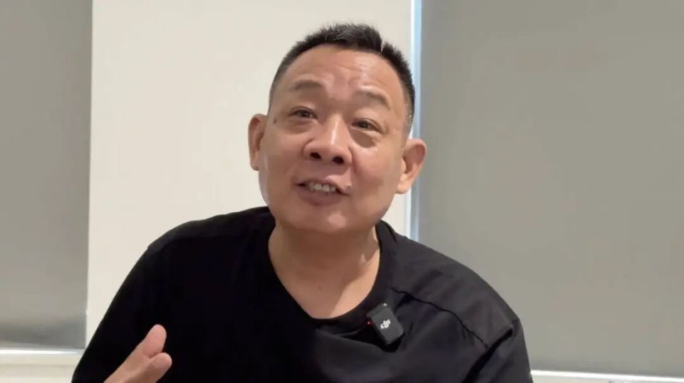 于东来详解胖东来股份制探索;员工共享近四十亿资产,追求共同幸福。 企业服务 于东来详解胖东来股份制探索;员工共享近四十亿资产,追求共同幸福。 企业服务